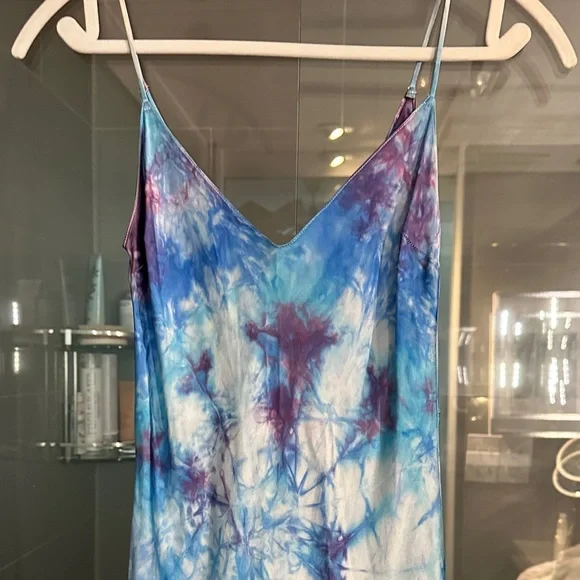 DANNIJO Vivid Tie-Dye Maxi Dress - Blue and White - Picture 2 of 7